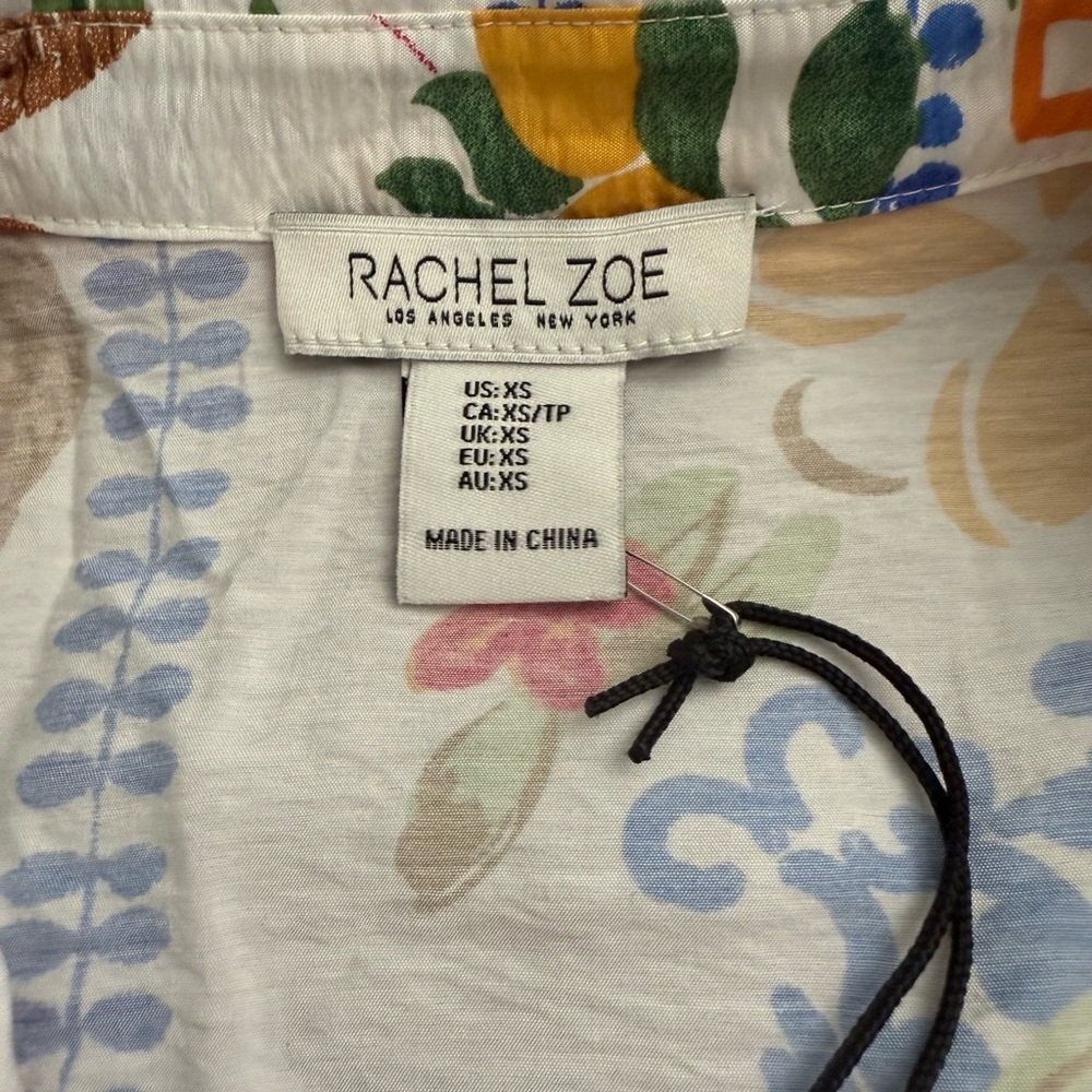 NWT Sz XS Rachel Zoe Multicolor Tie Front Sleeveless Blouse Summer Vacation - Picture 4 of 8